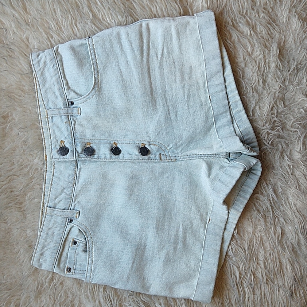 BDG Urban Outfitters High Waisted Light Wash Jean Denim Shorts 28